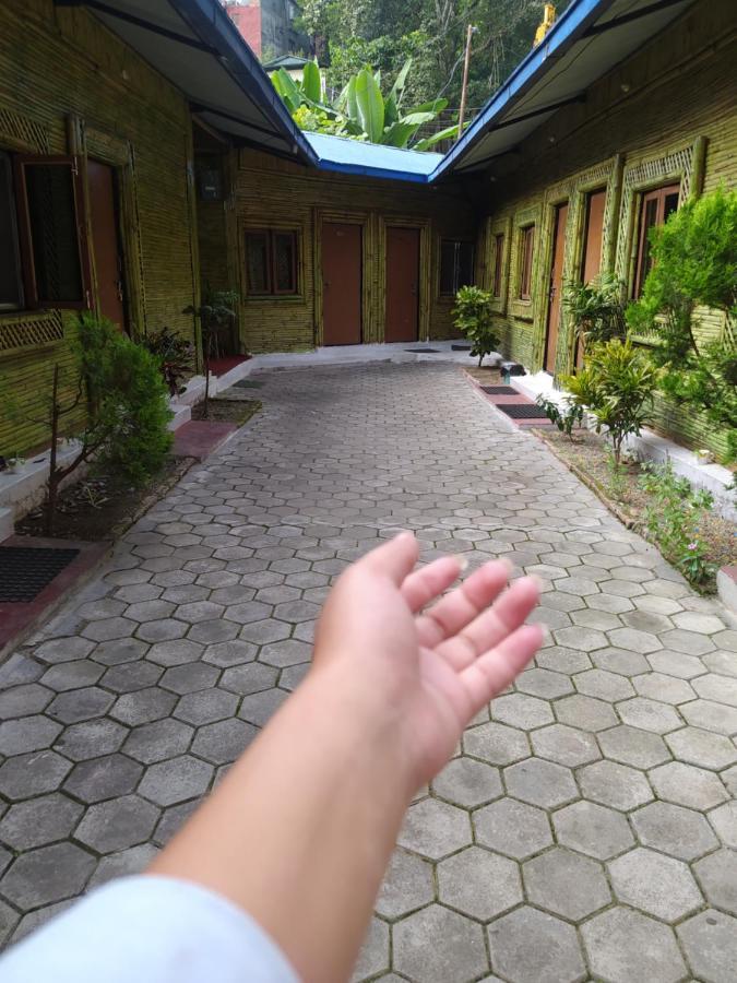 Hotel New Bamboo Palace Gorkha Екстер'єр фото